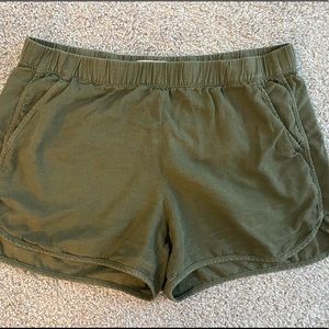 Madewell Pull On Shorts - Desert Olive